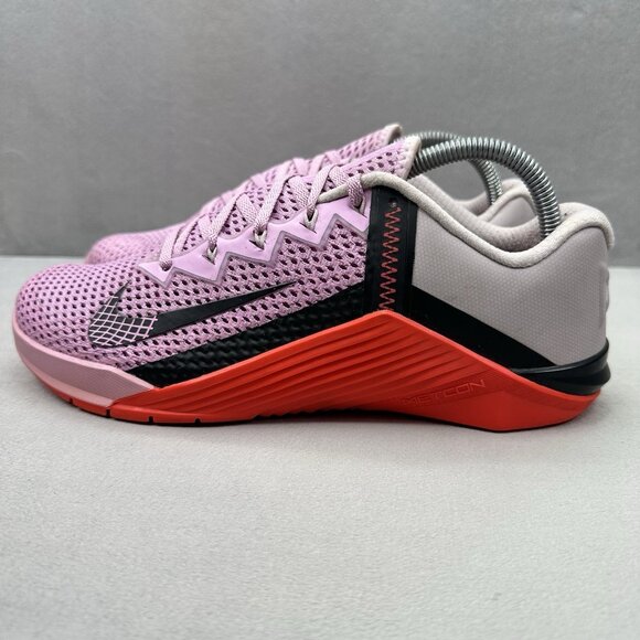 Womens Size 10 Nike Metcon 6 Shoes Beyond Pink Crimson Gym Training Sneakers - Picture 3 of 8